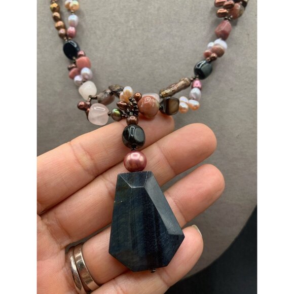 Handcrafted Semi Precious Stones Necklace Earthy Colors Pearls and Stones - Picture 3 of 7